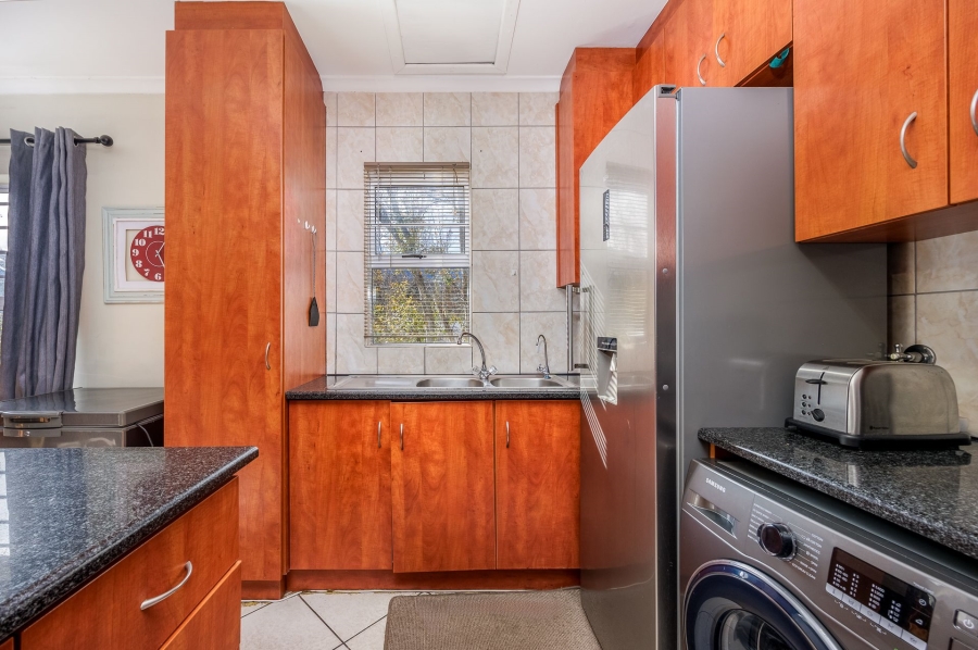 3 Bedroom Property for Sale in Klein Welgevonden Western Cape